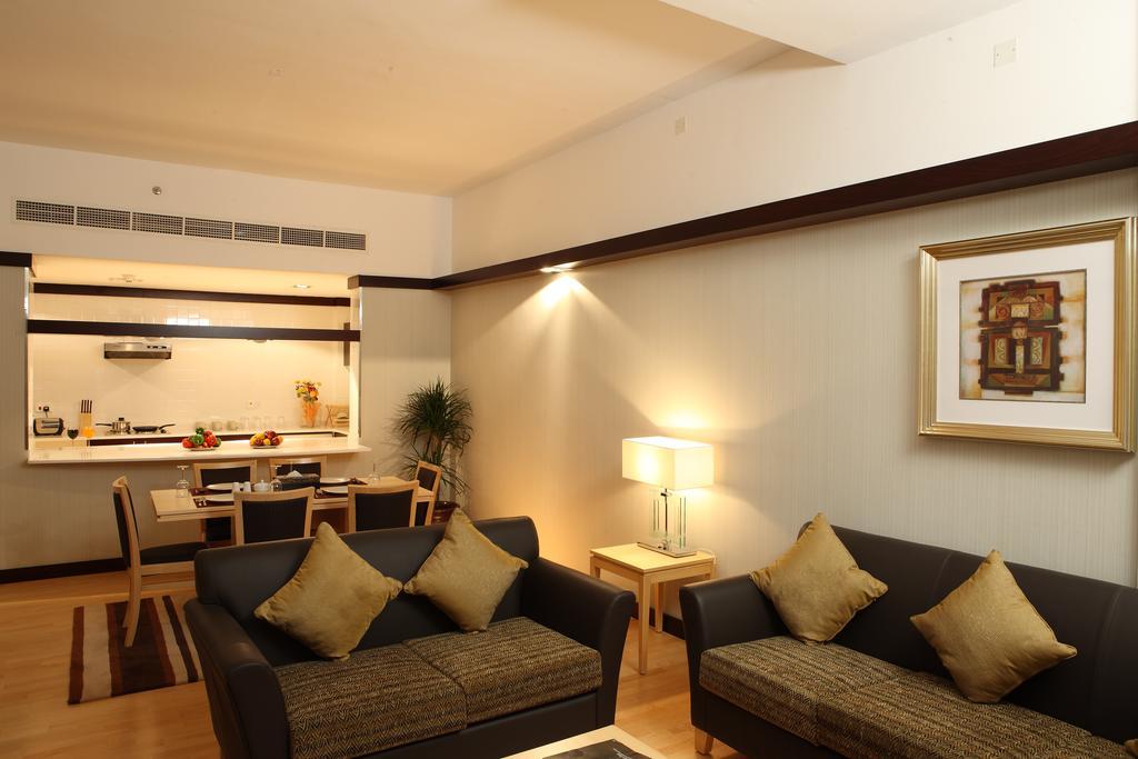 אבו דאבי L'Arabia Hotel Apartments מראה חיצוני תמונה